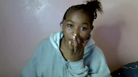 love online show from 02/08/26, 09:18