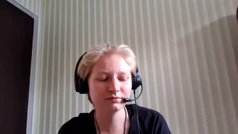 Jenny online show from 06/15/26, 01:46