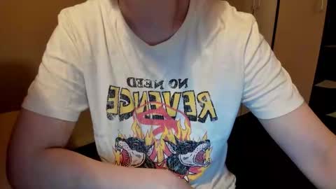 Snapshot of fckmikh chatting on 12/16/25, 02:44 Michael online show from 12/16/25, 02:44