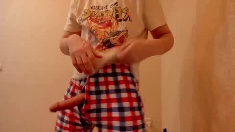 Snapshot of fckmikh chatting on 01/17/26, 11:04 Michael online show from 01/17/26, 11:04