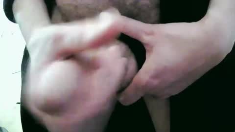 Snapshot of fcl523 chatting on 03/04/26, 01:22 fcl523 online show from 03/04/26, 01:22