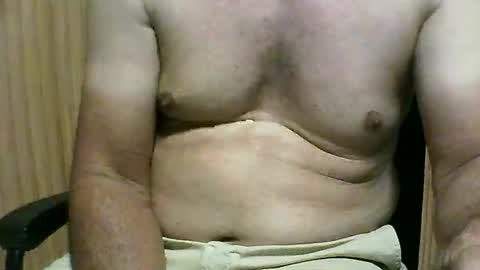 Snapshot of fdphomen chatting on 09/21/25, 02:19 fdphomen online show from 09/21/25, 02:19