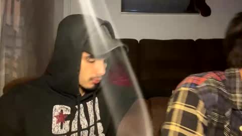 Snapshot of fede69x chatting on 12/17/24, 03:28 federik online show from 12/17/24, 03:28