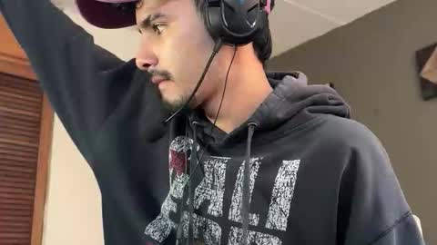 Snapshot of fede69x chatting on 03/18/26, 04:43 federik online show from 03/18/26, 04:43