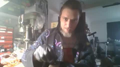 Snapshot of feelfemdom chatting on 04/25/26, 01:41 feelfemdom online show from 04/25/26, 01:41