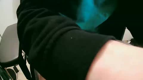 Snapshot of feetlover7878 chatting on 03/11/25, 04:51 feetlover7878 online show from 03/11/25, 04:51