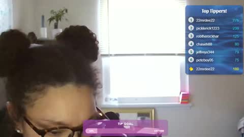 Soley online show from 01/29/25, 10:22