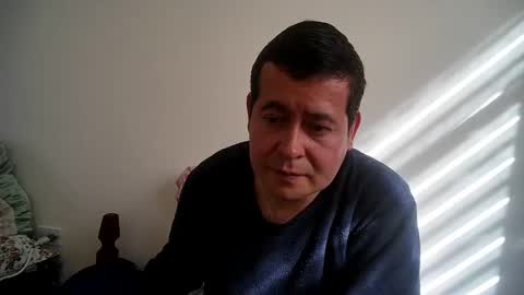 felipebb40 online show from 12/31/24, 01:52