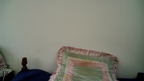 felipebb40 online show from 03/19/26, 06:23