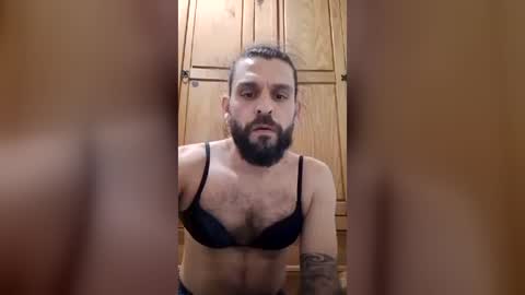 Snapshot of felipebh385495 chatting on 07/14/26, 04:06 felipebh385495 online show from 07/14/26, 04:06