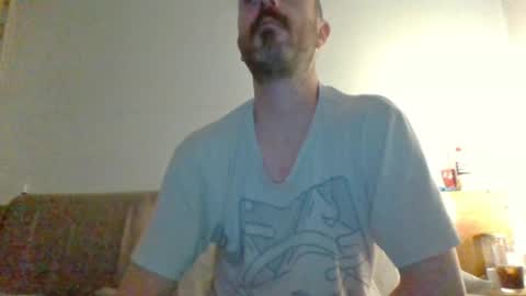 Snapshot of felipesmg2 chatting on 10/26/25, 05:52 felipesmg2 online show from 10/26/25, 05:52