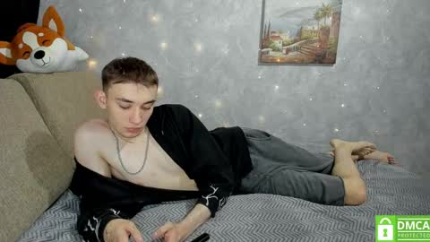 Snapshot of felixcurt69 chatting on 04/03/26, 03:32 felixcurt online show from 04/03/26, 03:32