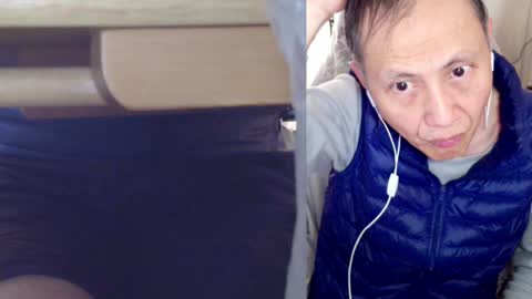 Snapshot of felixlau chatting on 01/03/25, 08:54 felixlau online show from 01/03/25, 08:54