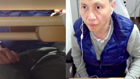 Snapshot of felixlau chatting on 02/16/25, 02:21 felixlau online show from 02/16/25, 02:21