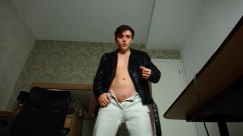 Snapshot of felixstark chatting on 10/11/25, 04:33 FelixStark online show from 10/11/25, 04:33