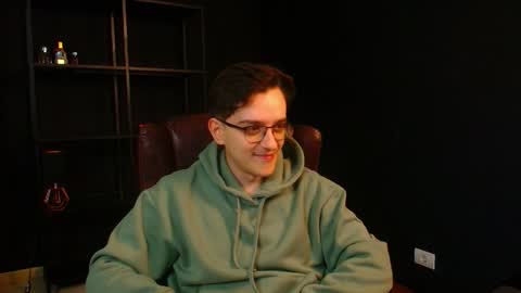 Snapshot of felixstark chatting on 04/23/26, 04:24 FelixStark online show from 04/23/26, 04:24