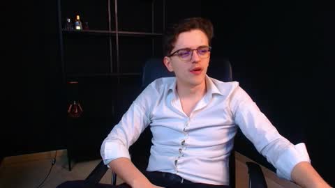 Snapshot of felixstark chatting on 04/25/26, 04:37 FelixStark online show from 04/25/26, 04:37