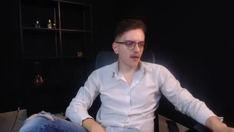 Snapshot of felixstark chatting on 05/21/26, 04:30 FelixStark online show from 05/21/26, 04:30