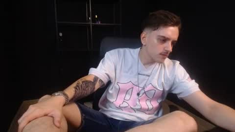 Snapshot of felixstark chatting on 07/21/26, 05:54 FelixStark online show from 07/21/26, 05:54