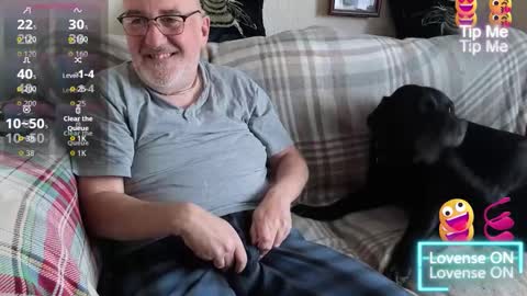 Snapshot of fellainsp8 chatting on 09/21/25, 07:43 Adam online show from 09/21/25, 07:43