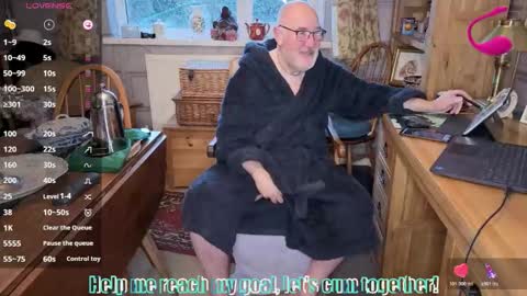 Snapshot of fellainsp8 chatting on 01/07/26, 08:17 Adam online show from 01/07/26, 08:17