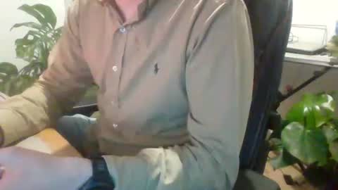 fem_alice_louis_dom online show from 10/20/25, 06:52