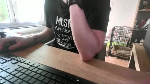 Snapshot of fem_alice_louis_dom chatting on 06/18/26, 07:52 fem_alice_louis_dom online show from 06/18/26, 07:52