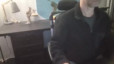 Snapshot of femdomsubby chatting on 04/12/26, 09:47 femdomsubby online show from 04/12/26, 09:47