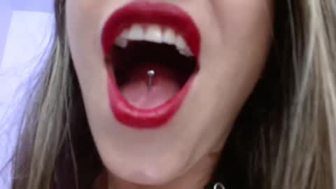 Alejandra online show from 12/17/24, 11:49