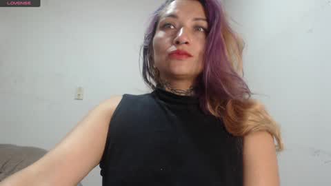 Snapshot of fenix_purple chatting on 01/03/25, 05:10 FENIX online show from 01/03/25, 05:10