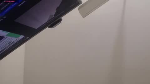 Snapshot of fenix_stone chatting on 02/26/25, 03:53 Cristina online show from 02/26/25, 03:53