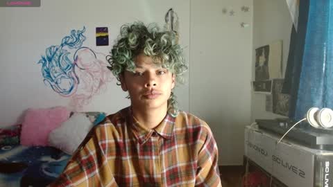 Snapshot of fenixmfx chatting on 12/25/24, 09:11 Fenix online show from 12/25/24, 09:11