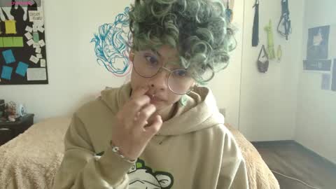 Snapshot of fenixmfx chatting on 01/13/25, 07:10 Fenix online show from 01/13/25, 07:10