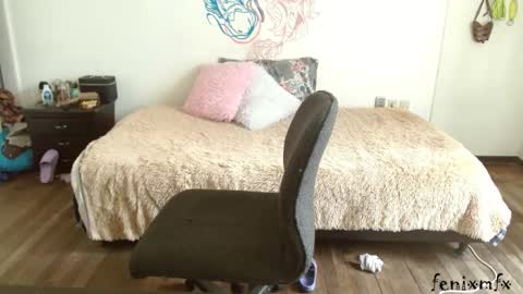 Snapshot of fenixmfx chatting on 02/24/25, 07:19 Fenix online show from 02/24/25, 07:19