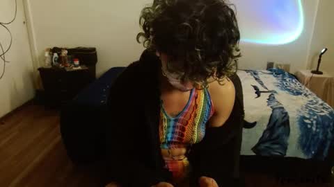 Snapshot of fenixmfx chatting on 03/06/25, 08:27 Fenix online show from 03/06/25, 08:27