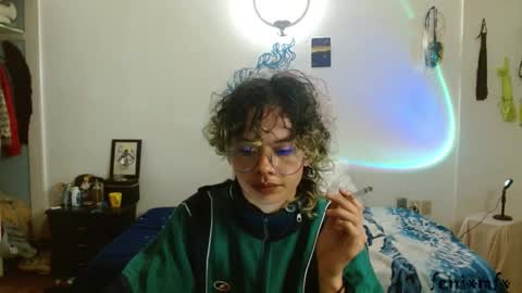 Snapshot of fenixmfx chatting on 03/10/25, 10:24 Fenix online show from 03/10/25, 10:24