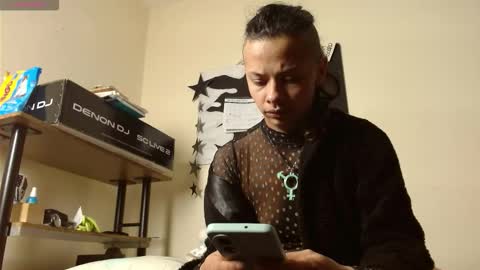 Snapshot of fenixmfx chatting on 11/07/25, 02:11 Fenix online show from 11/07/25, 02:11