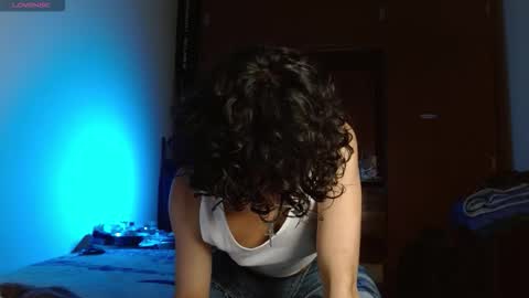 Snapshot of fenixmfx chatting on 12/22/25, 07:00 Fenix online show from 12/22/25, 07:00