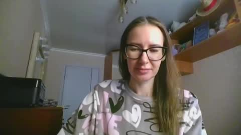 Snapshot of feraliss chatting on 11/26/25, 08:26 feraliss online show from 11/26/25, 08:26