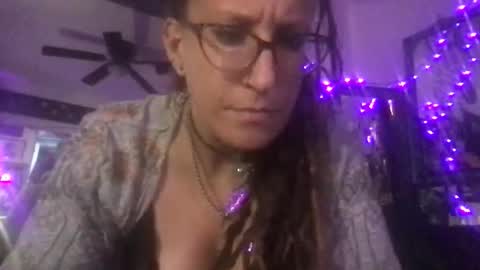 FeralLux33x online show from 01/08/26, 06:16