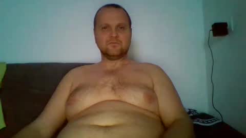 Snapshot of ferkooo111 chatting on 12/27/24, 05:09 Dorotheo online show from 12/27/24, 05:09