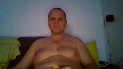 Snapshot of ferkooo111 chatting on 01/22/25, 05:26 Dorotheo online show from 01/22/25, 05:26
