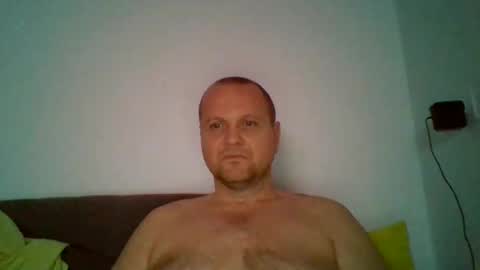 Snapshot of ferkooo111 chatting on 01/26/25, 05:02 Dorotheo online show from 01/26/25, 05:02