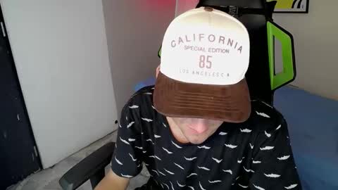 FERNANDO online show from 11/30/25, 03:10