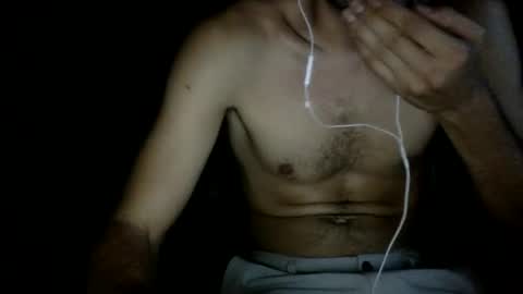 Snapshot of fernancanary chatting on 09/14/25, 07:07 fernancanary online show from 09/14/25, 07:07