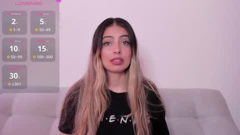 fernanda  online show from 05/11/26, 02:23