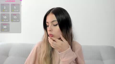 fernanda  online show from 06/24/26, 04:28