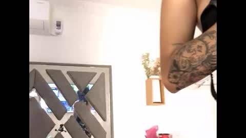 Fernanda online show from 11/13/25, 09:19