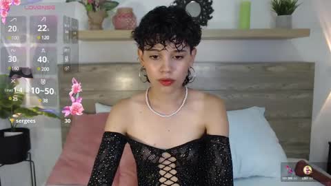 Snapshot of fernanda_indie chatting on 01/11/25, 05:20 F E R N A N D A online show from 01/11/25, 05:20