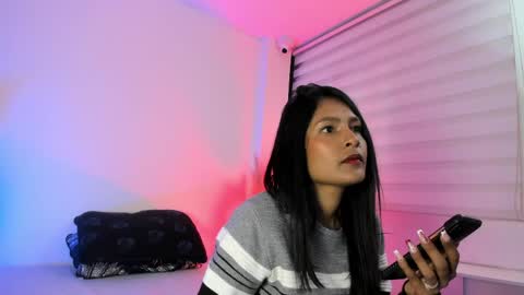 fernanda_liie_ online show from 05/04/26, 12:34